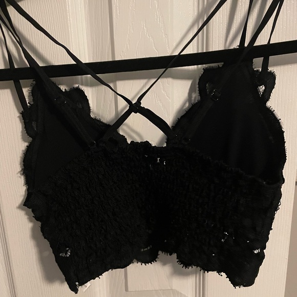 Lace bralette top with criss cross back. - Picture 2 of 2